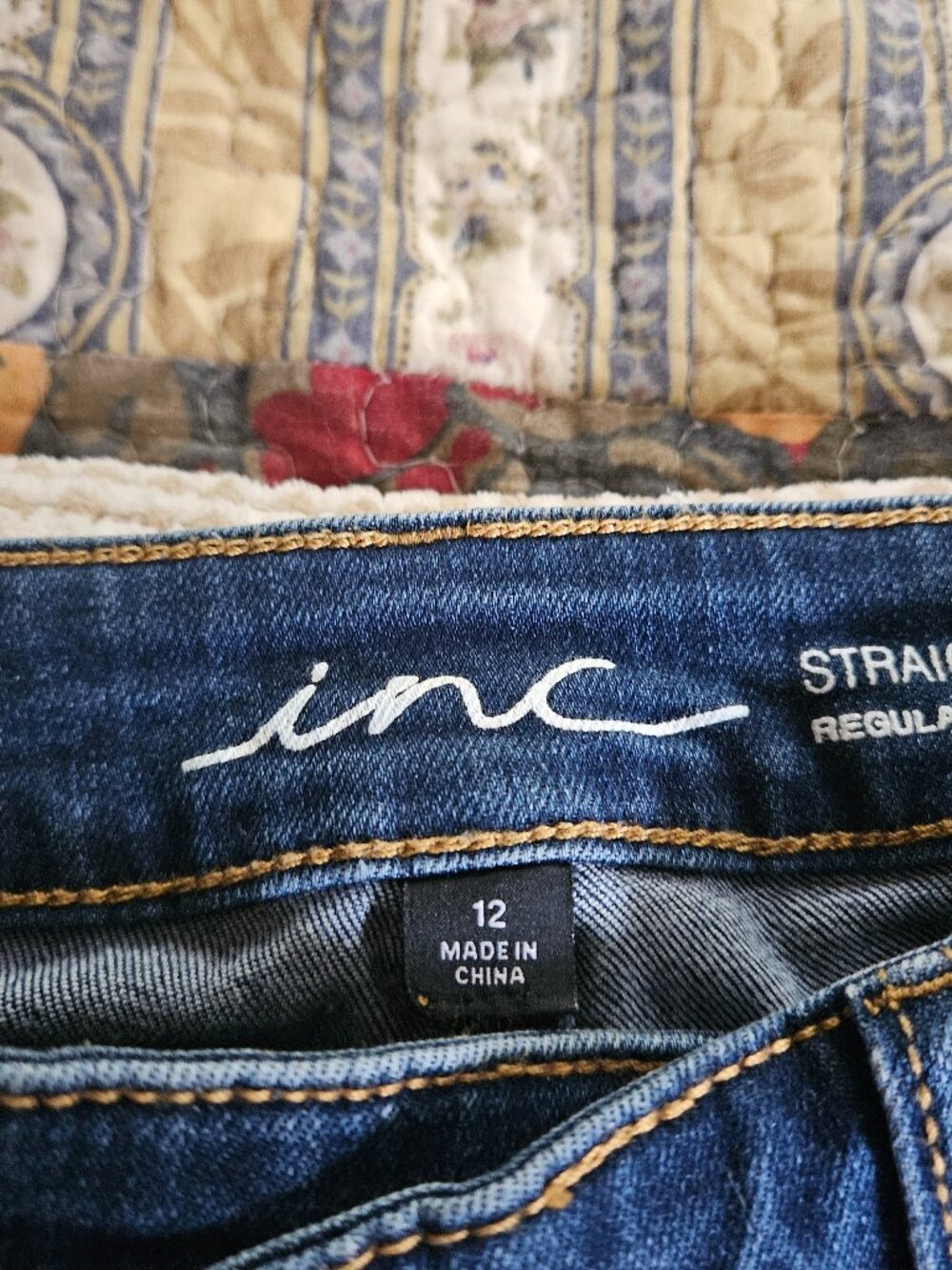 Womens INC ankle freyed hem jeans